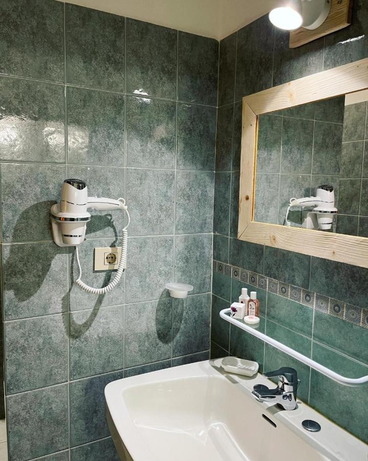 Bellevue Aparthotel 2*